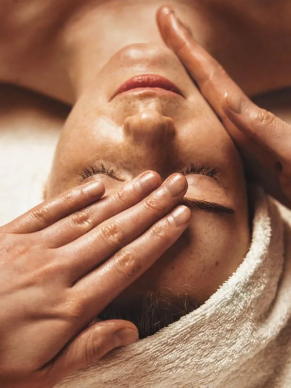 Blush Spa Services: Glo Beauty Facials